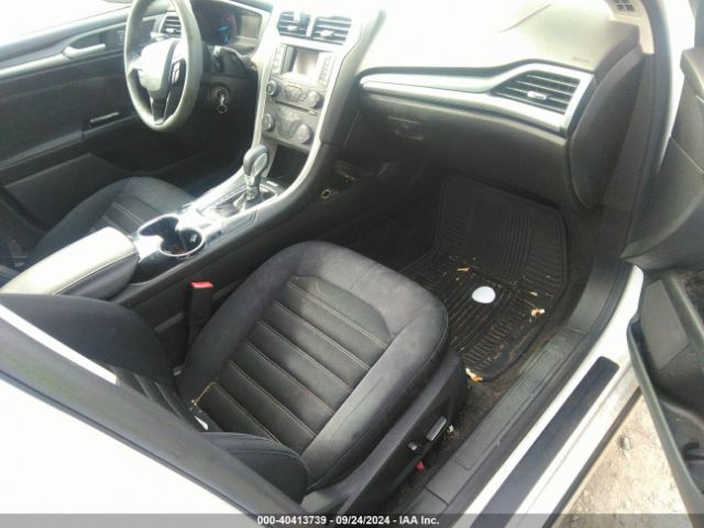 3FA6P0H75FR148781 Ford FUSION SE