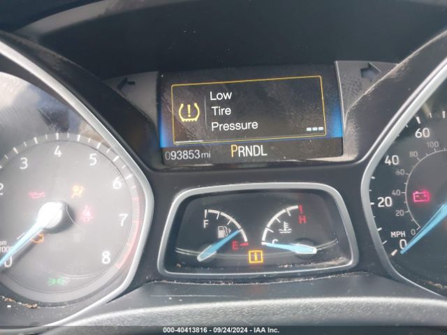 1FADP3F28FL262014 Ford FOCUS SE
