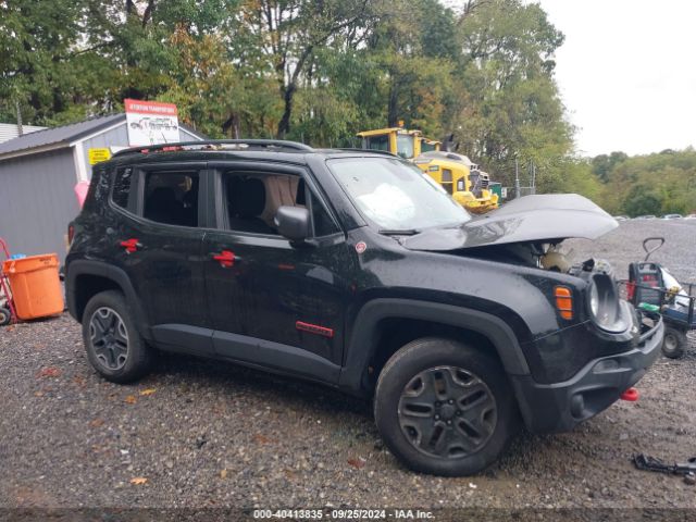 ZACCJBCB5HPG61614 Jeep Renegade Trailhawk 4x4