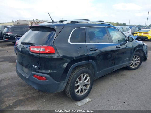 1C4PJMCB8FW515706 Jeep Cherokee Latitude