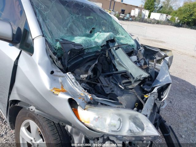 5TDKK3DC5ES519803 Toyota Sienna Le V6 8 Passenger