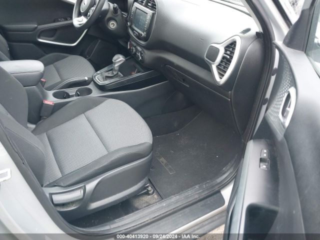 KNDJ23AU1L7000943 KIA SOUL LX