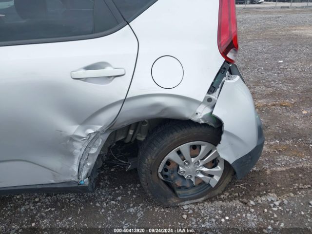 KNDJ23AU1L7000943 KIA SOUL LX