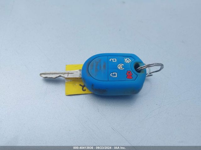 1FAHP2H83FG114892 Ford TAURUS SEL