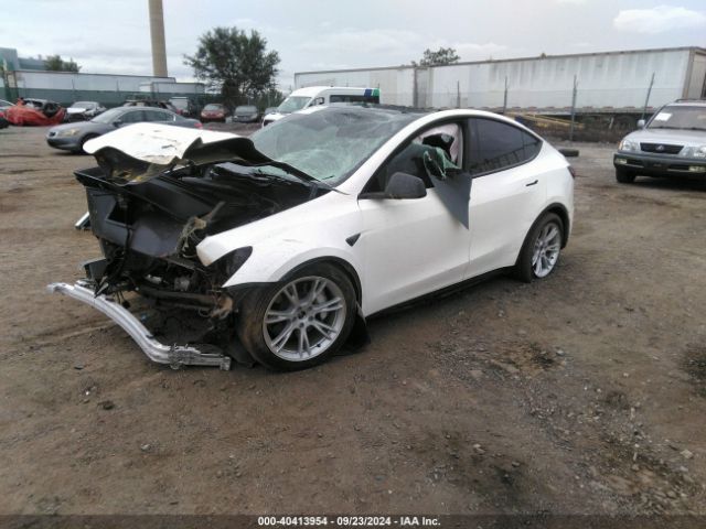 7SAYGDEE9PA163557 Tesla Model Y