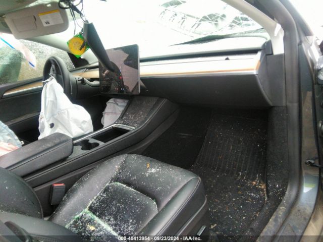 7SAYGDEE9PA163557 Tesla Model Y