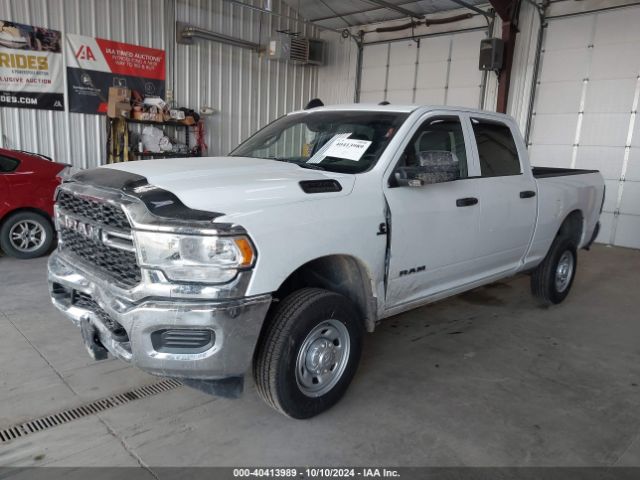 3C6UR5CL3NG391536 RAM 2500 Tradesman  4x4 6'4 Box