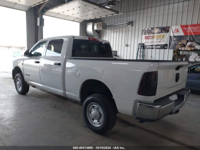 3C6UR5CL3NG391536 RAM 2500 Tradesman  4x4 6'4 Box