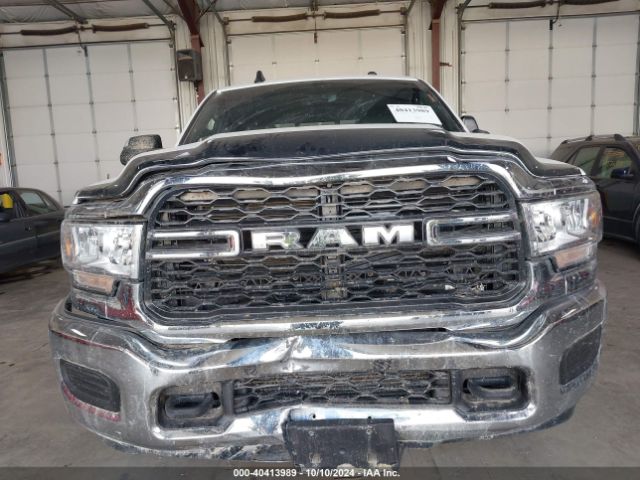 3C6UR5CL3NG391536 RAM 2500 Tradesman  4x4 6'4 Box
