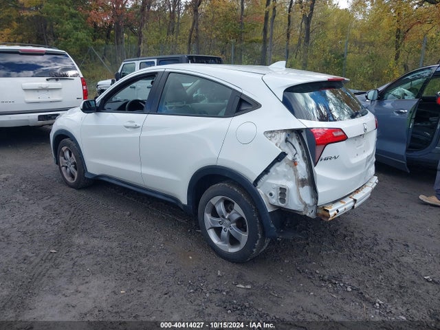 Honda HR-V LX 2017 3CZRU6H39HM706285 Image 3