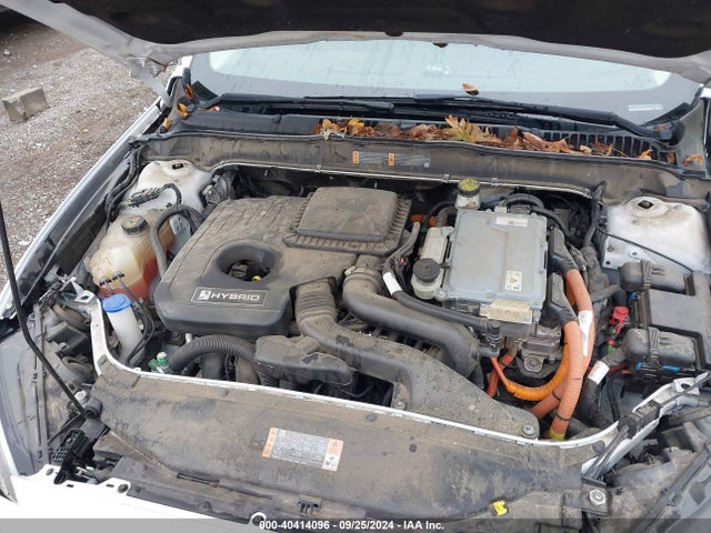 Ford Fusion Hybrid Se 2018 3FA6P0LU4JR124607 Image 10