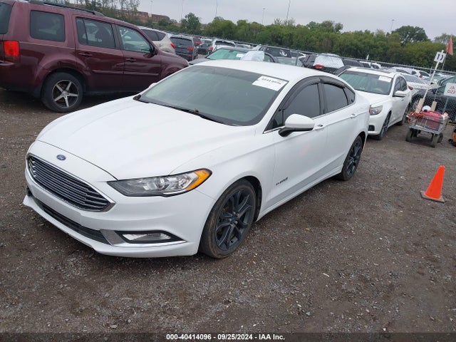 Ford Fusion Hybrid Se 2018 3FA6P0LU4JR124607 Image 2