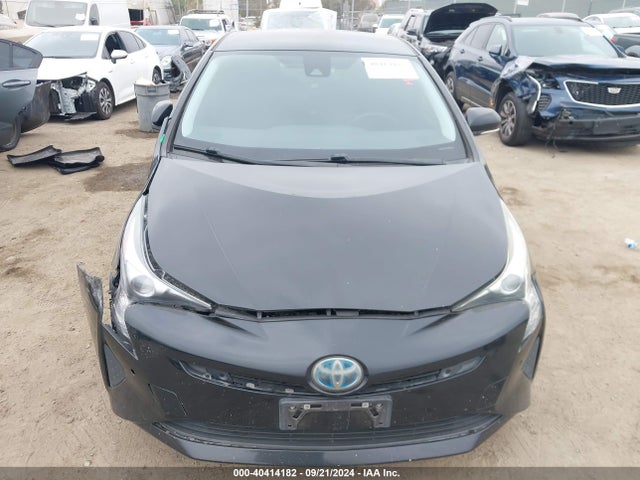Toyota Prius Two 2018 JTDKBRFU2J3586850 Image 12