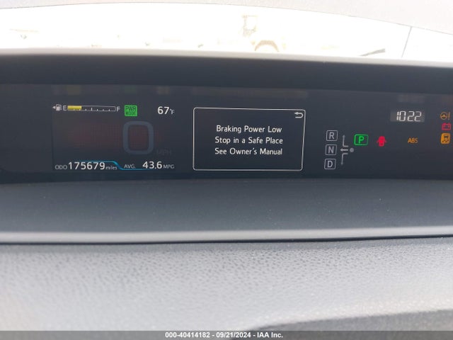 Toyota Prius Two 2018 JTDKBRFU2J3586850 Image 7