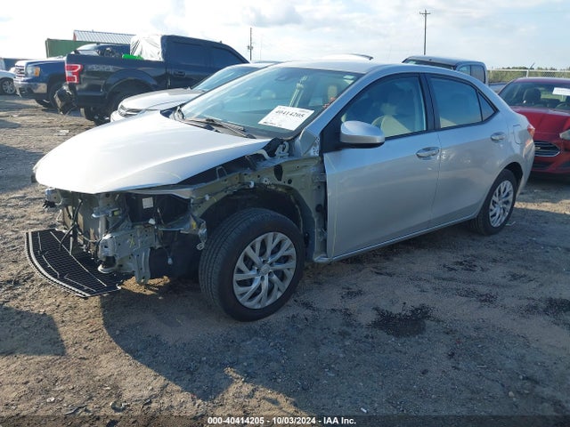 Toyota COROLLA LE 2017 2T1BURHE6HC789290 Image 2