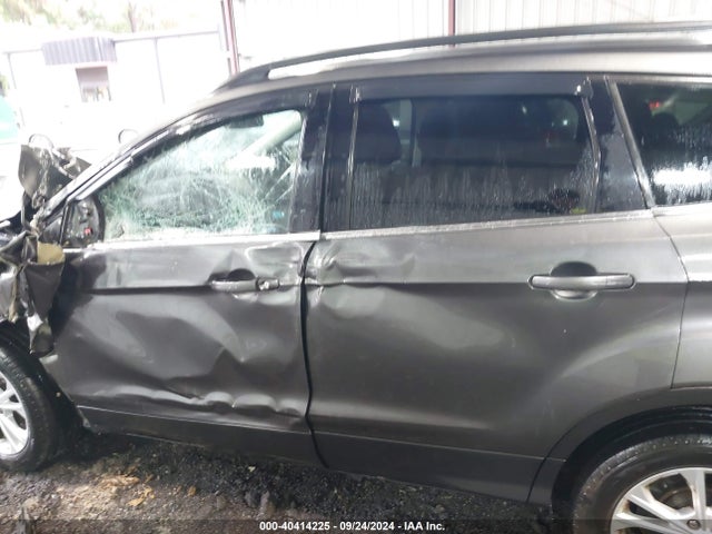 Ford ESCAPE SE 2017 1FMCU0G98HUB37399 Image 14