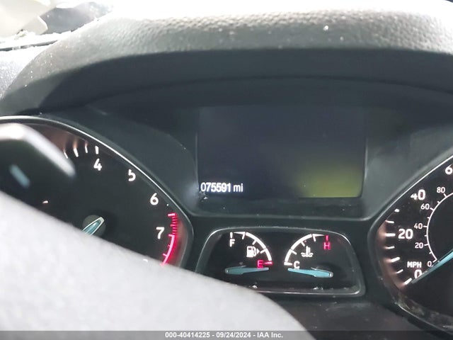 Ford ESCAPE SE 2017 1FMCU0G98HUB37399 Image 7