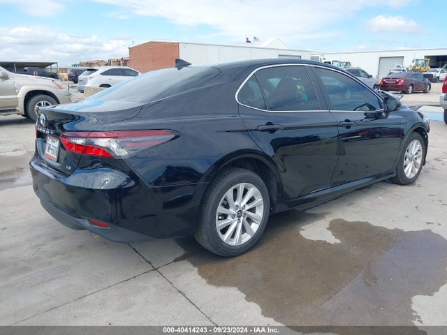 Toyota CAMRY LE 2024 4T1C11AK7RU863332 Image 4