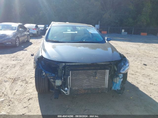 1G1ZE5SX7LF063509 Chevrolet Malibu Fwd Premier