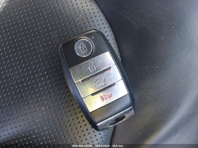 KNDJP3A56E7704097 KIA SOUL +