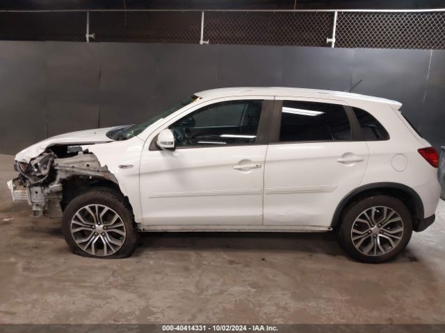 JA4AR3AWXGZ057028 Mitsubishi Outlander Sport 2.4 Se