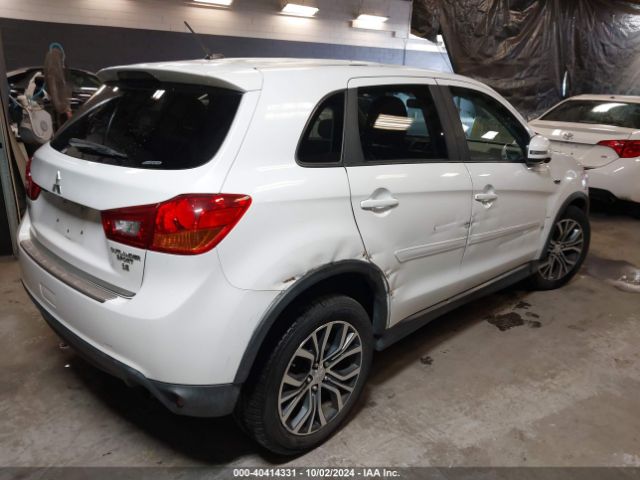 JA4AR3AWXGZ057028 Mitsubishi Outlander Sport 2.4 Se