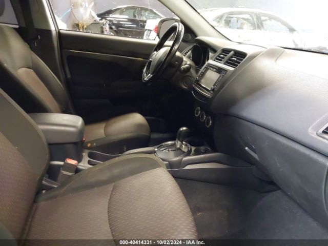 JA4AR3AWXGZ057028 Mitsubishi Outlander Sport 2.4 Se