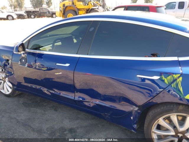5YJ3E1EA5JF110194 Tesla Model 3 Long Range/mid Range
