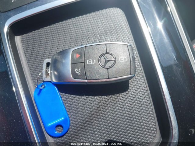 W1N4M4GBXRW353613 Mercedes-Benz GLB 250