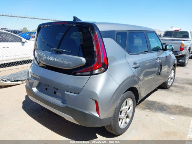 KNDJ23AU0P7873069 KIA SOUL S