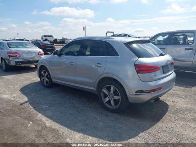 WA1EFCFS3FR003505 Audi Q3 2.0t Premium Plus