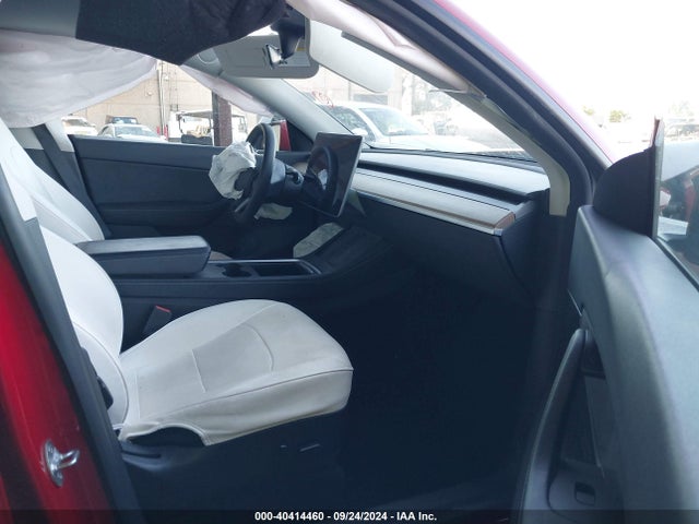 2022 TESLA MODEL Y 7SAYGDEE2NF386717 Photo 4