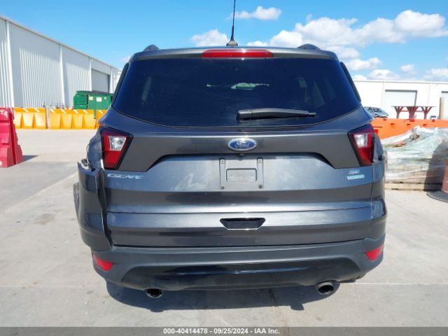 1FMCU0GD0KUA17303 Ford ESCAPE SE