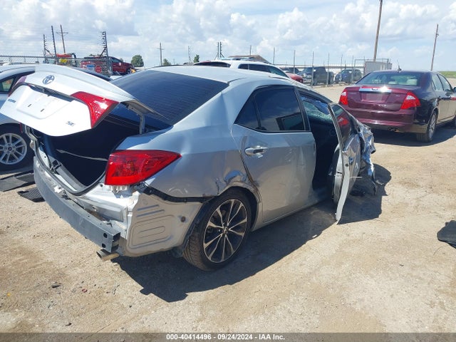 Toyota COROLLA SE 2018 2T1BURHE4JC103902 Image 4