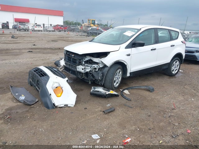 Ford ESCAPE S 2017 1FMCU0F78HUE85560 Image 2