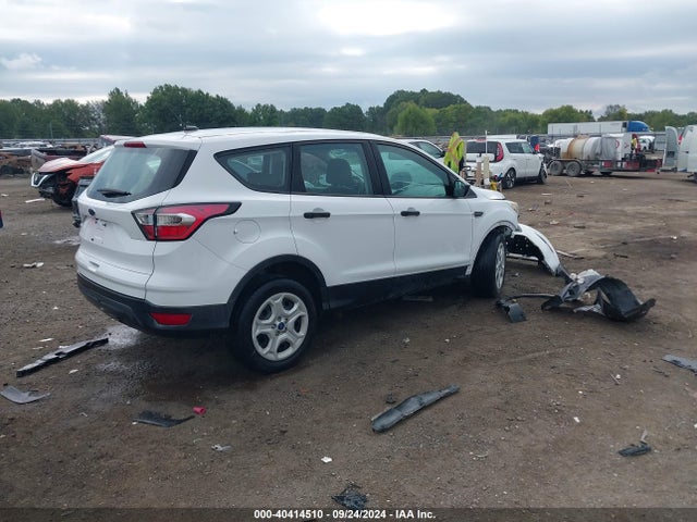 Ford ESCAPE S 2017 1FMCU0F78HUE85560 Image 4