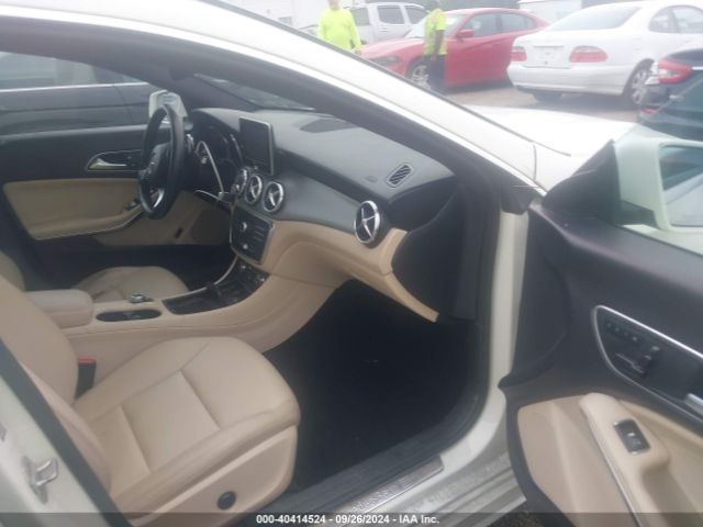 WDDSJ4EBXFN239080 Mercedes-Benz CLA 250