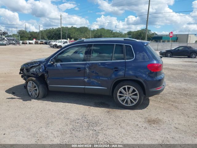 WVGAV7AX8FW562028 Volkswagen Tiguan Sel