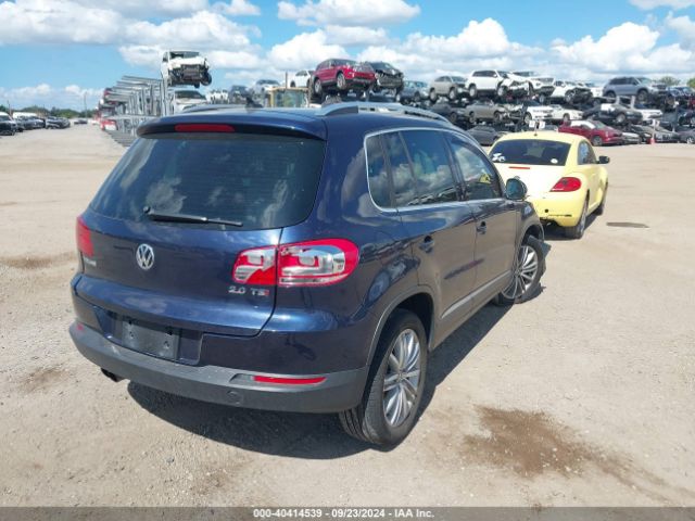 WVGAV7AX8FW562028 Volkswagen Tiguan Sel