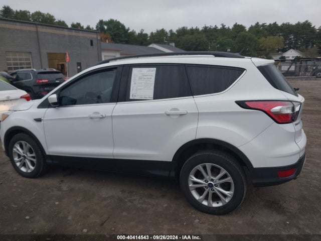 Ford ESCAPE SE 2018 1FMCU9GD7JUC20305 Image 14