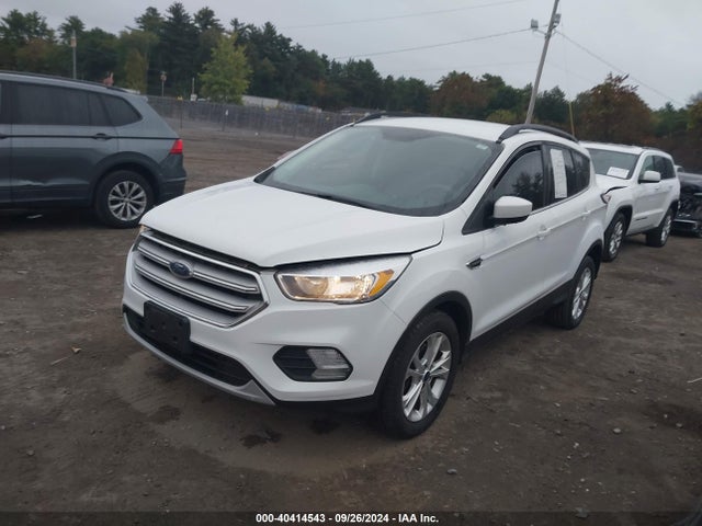 Ford ESCAPE SE 2018 1FMCU9GD7JUC20305 Image 2