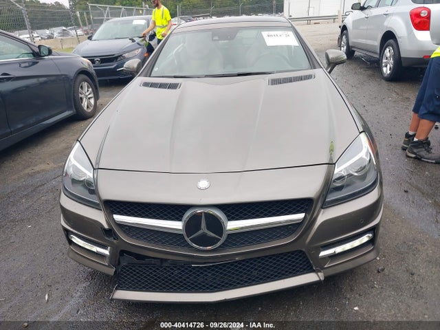 WDDPK5HAXGF117620 Mercedes-Benz SLK 350