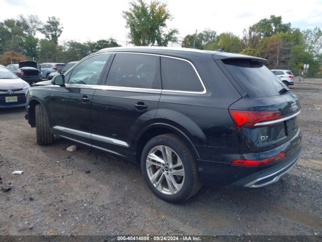 2021 AUDI Q7 WA1LXAF75MD012978 Photo 2