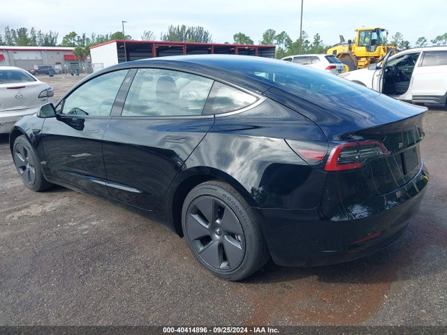 2023 TESLA MODEL 3 5YJ3E1EA4PF455483 Photo 2
