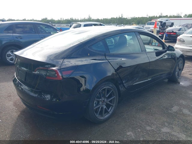 2023 TESLA MODEL 3 5YJ3E1EA4PF455483 Photo 3