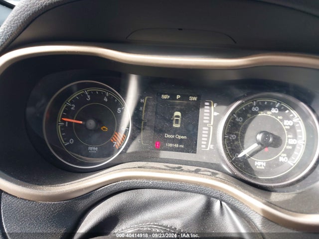 1C4PJMABXEW206384 Jeep Cherokee Sport