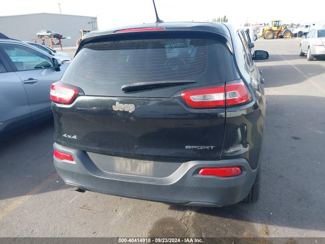 1C4PJMABXEW206384 Jeep Cherokee Sport