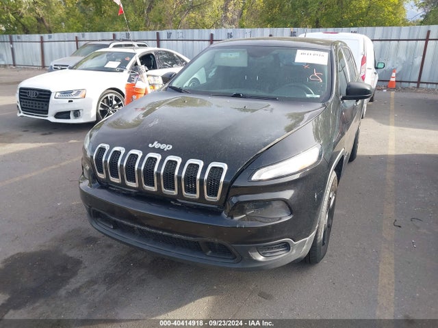 1C4PJMABXEW206384 Jeep Cherokee Sport