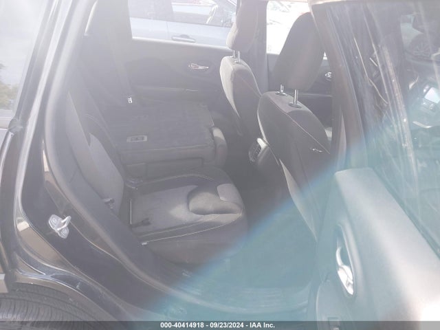 1C4PJMABXEW206384 Jeep Cherokee Sport