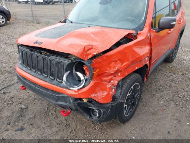 ZACCJBCT2GPD24597 Jeep Renegade Trailhawk